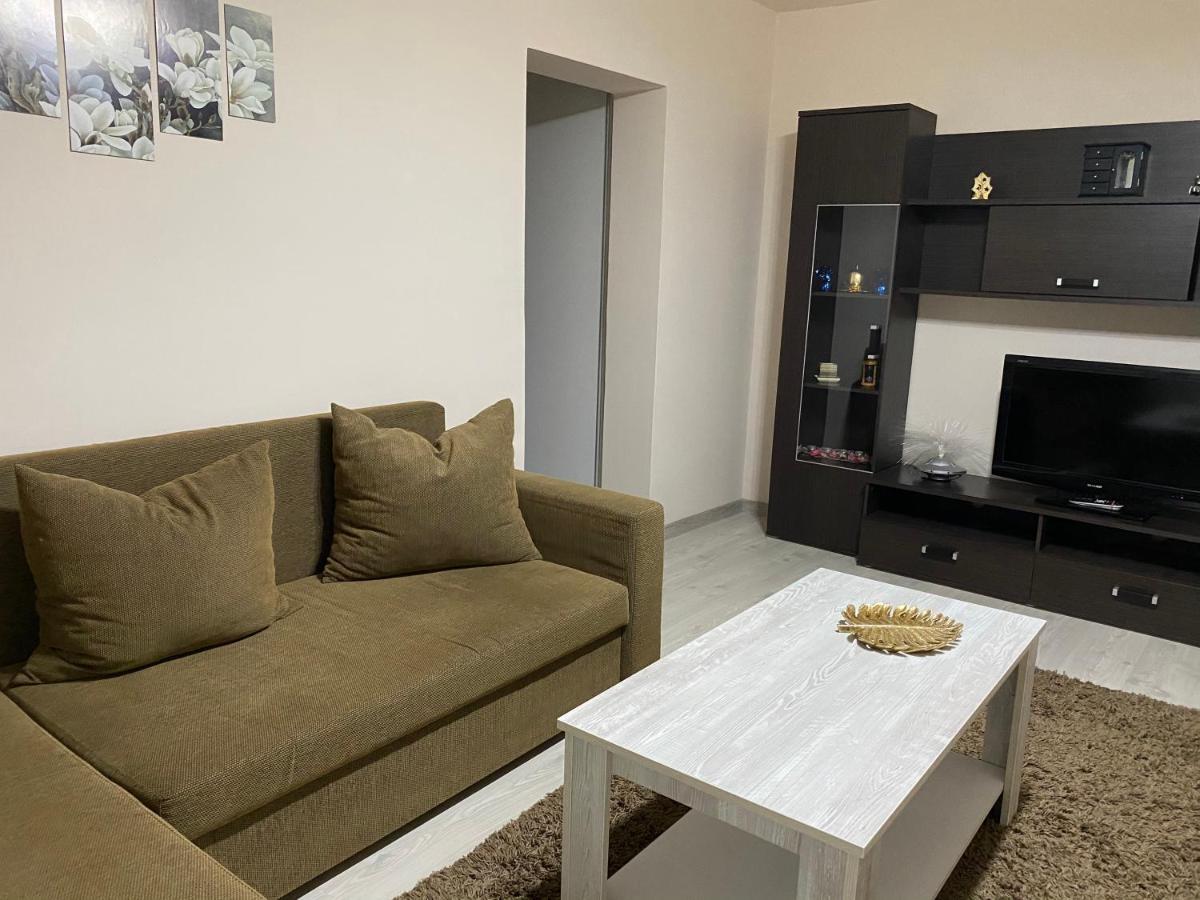 Sellada Apartament - Free Private Parking,Ac,Wi-Fi Карей Екстериор снимка