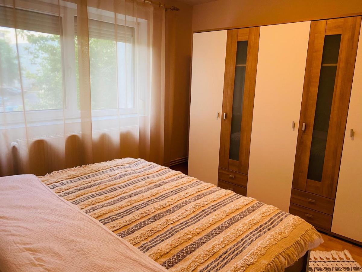 Sellada Apartament - Free Private Parking,Ac,Wi-Fi Карей Екстериор снимка